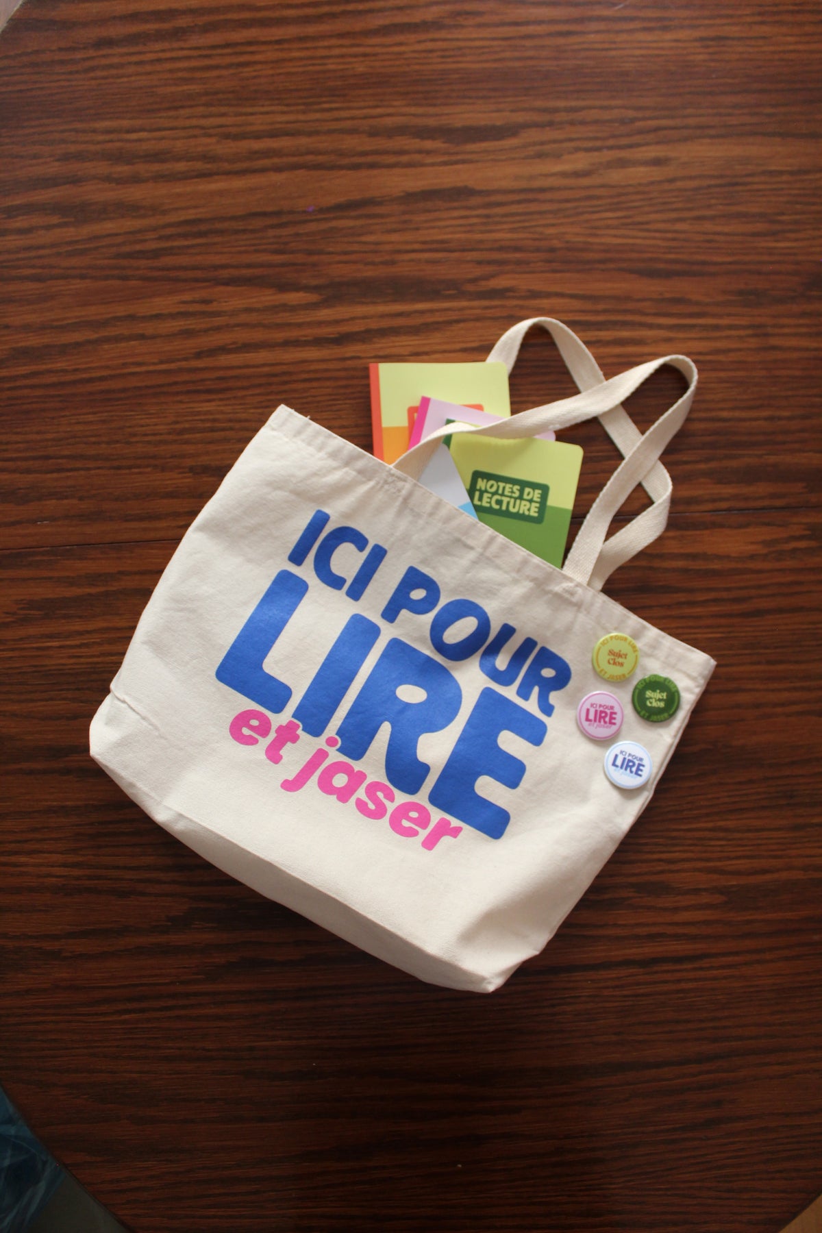Tote bag Ici pour lire et jaser